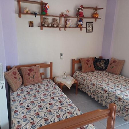 Gerakini 2Br Apt With Shared Pool 外观 照片