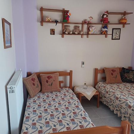 Gerakini 2Br Apt With Shared Pool 外观 照片