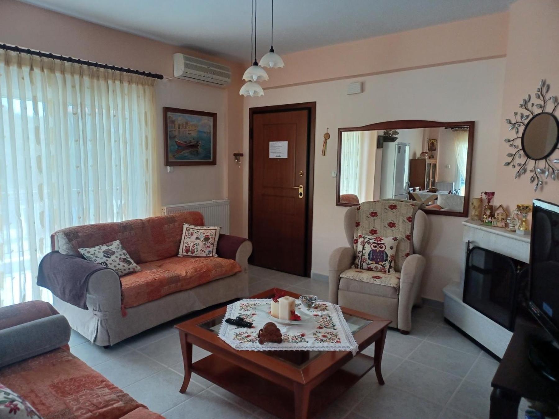 Gerakini 2Br Apt With Shared Pool 外观 照片