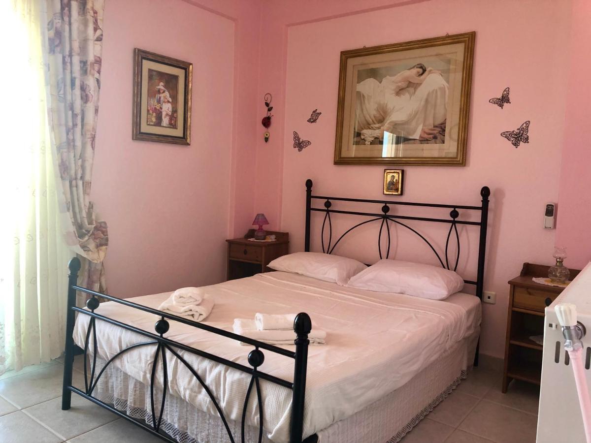 Gerakini 2Br Apt With Shared Pool 外观 照片